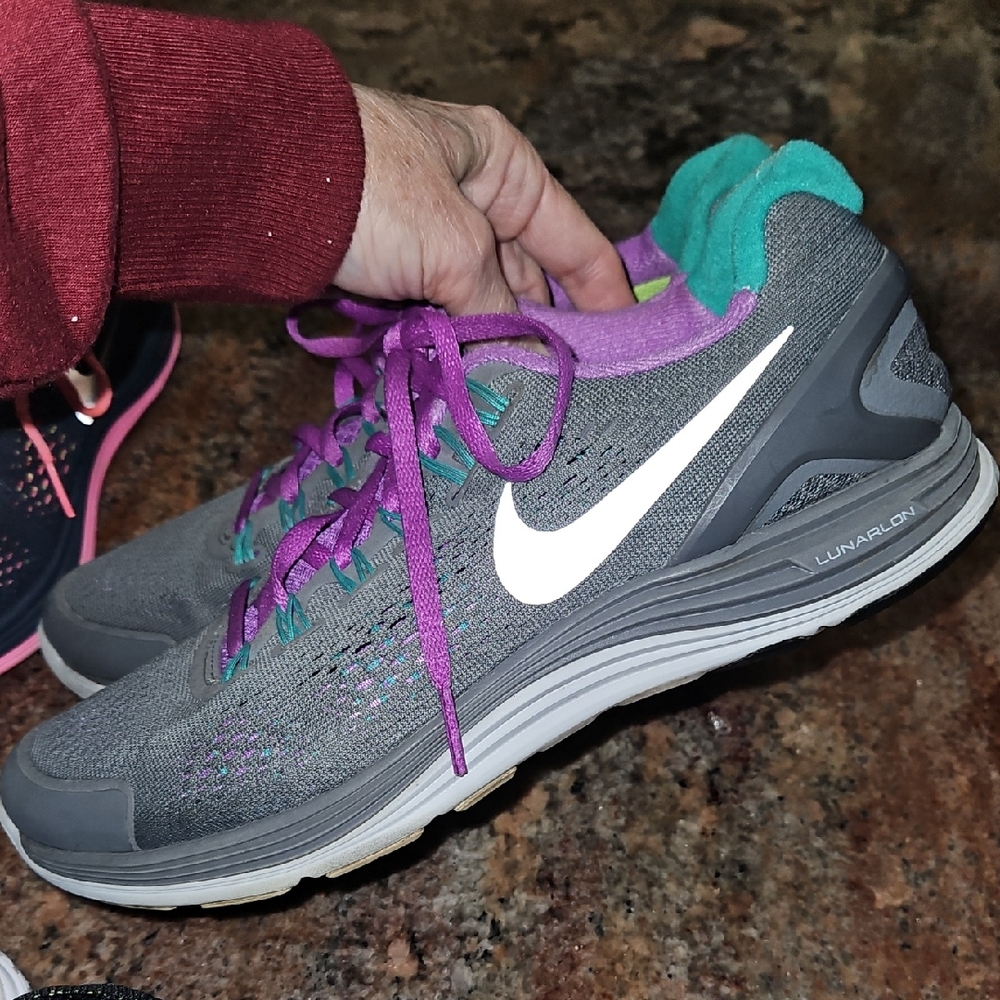 Nike Womens Sneaker 4 Pair Size 9 Nike Zoom Nike 5.0 Nike Lunarlon - Picture 5 of 14